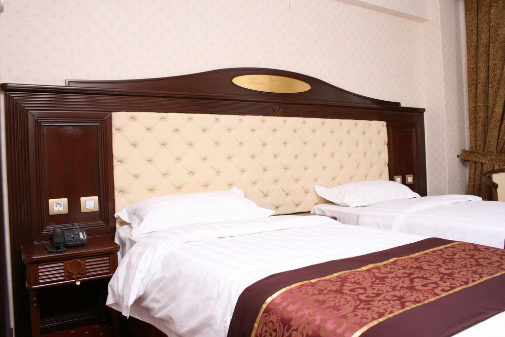 Hestia Hotel 칼라라지 객실 사진