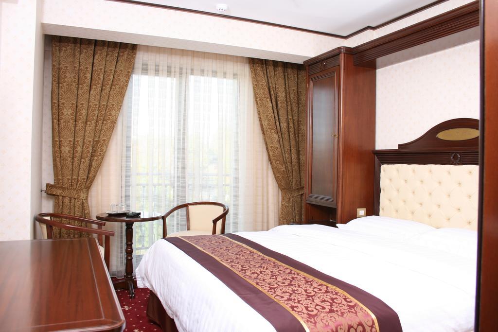 Hestia Hotel 칼라라지 객실 사진