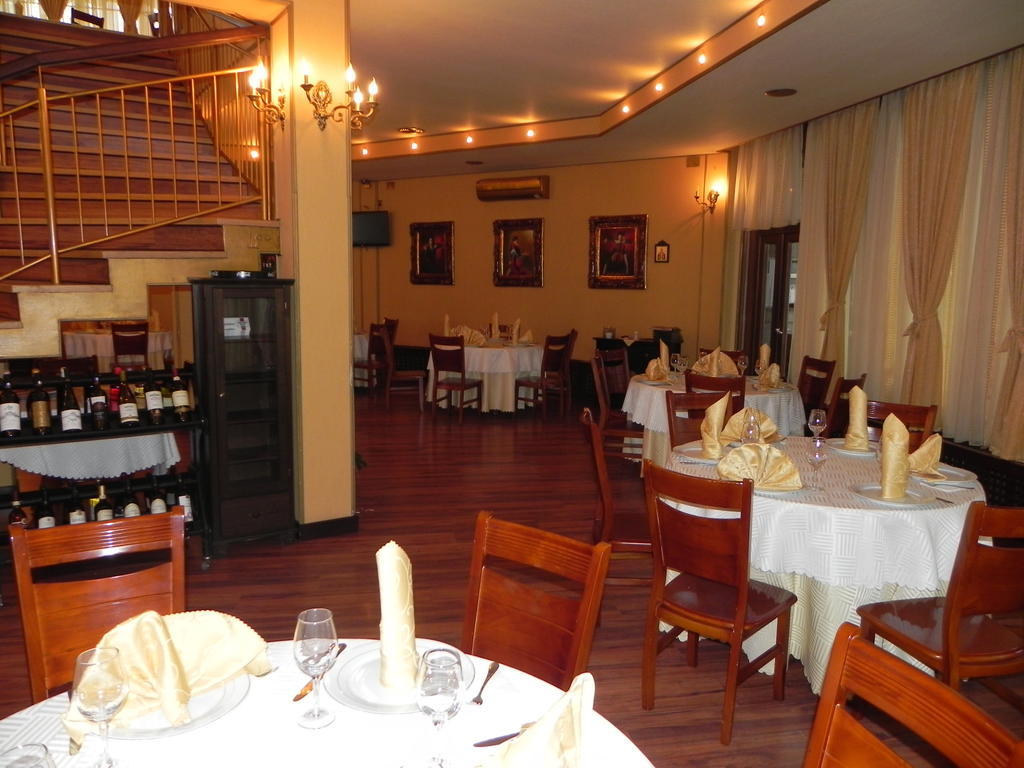 Hestia Hotel 칼라라지 외부 사진